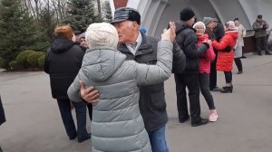 В БОКАЛАХ ТИХО ТОНУТ СВЕЧИ, А Я ТОНУ В ГЛАЗАХ ТВОИХ❤️ ТАНЦЬІ В ПАРКЕ ГОРЬКОГО❤️ ХАРЬКОВ 2023