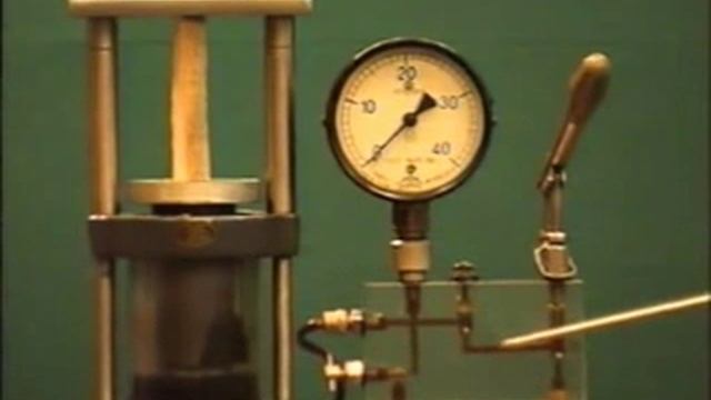 Гидравлический пресс и закон Паскаля смотреть онлайн