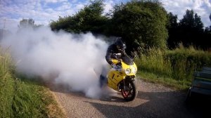 HONDA CBR 900 RR FIREBLADE