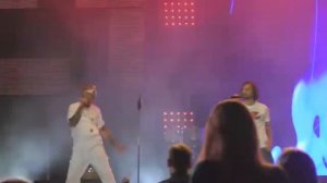 Тебе 20, ровно столько, сколько никогда не будет!