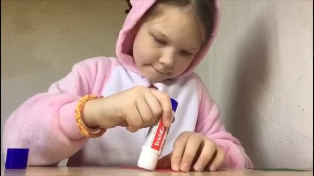 Клубничка с сюрпризом. Рубрика «Творчество дети» смотреть онлайн