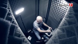 Микрофоны #AKG P220 и #Behringer B-1