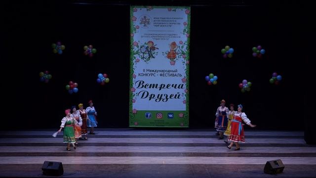 "Народный коллектив" хореографический ансамбль "Варенька" хобби-группа  танец "Тарантасик"