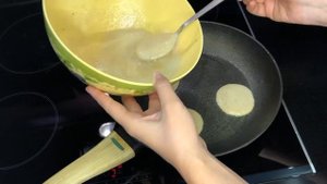 Рецепт всего из 1 банана и 2 яиц! Рецепт простого завтрака