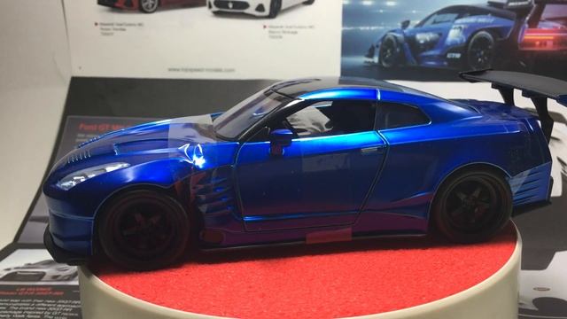 New！JADA TOYS 1/24 『FAST & FURIOUS』 Nissan GT-R (R35) Ben Sopra Blue (Brian) смотреть онлайн