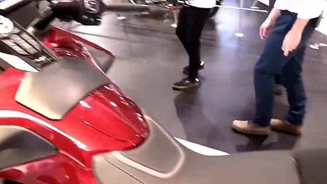 2018 Honda Gold Wing FullAcc Special Premium Rare Features Edition First Impression смотреть онлайн