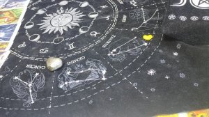 Почему молчит? Пропал?