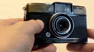 Olympus Pen W Short Review ... Half Frame CAMERA LEGEND!! And Why I DON'T Like it!