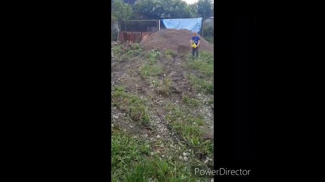 #баня#дача#стройка#жизнь#семьяСтроим баню 3 на 5 + терасса 2 на 3 смотреть онлайн