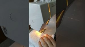 Как сшить майку из кулирки на бытовой швейной машинке.