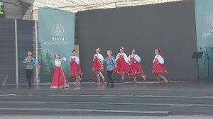 Концерт к Дню семьи, любви и верности. Парк Ёлочки. Композиция "А гармошка так поёт" (07.07.24)