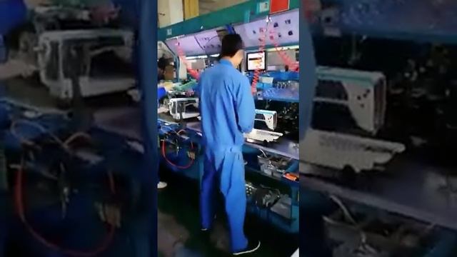 BRUSE сборочный цех швейных машинок в Китае;) смотреть онлайн