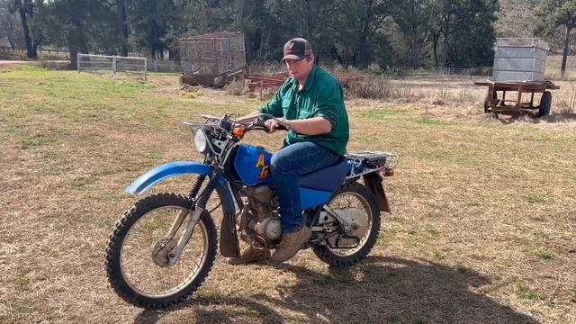 YAMAHA AG 200 ELECTRIC MOTORBIKE смотреть онлайн