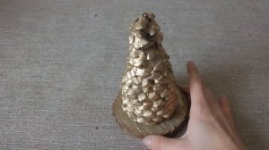 Делаем елочку из чешуек сосновой шишки мастер класс/новогодний декор своими руками/Christmas Decor