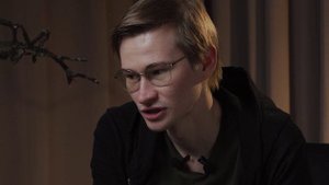 Миллениалы: 30-летний художник Артем