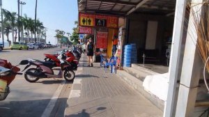 Jomtien Патайя Огромное количество Тайских Деликатесов и Гостиниц 5 Звёзд по низким ценам