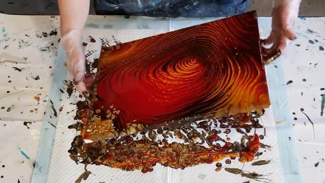 #519 Metallic Gold Pearl Pour Using Extreme Sheen 24K Gold смотреть онлайн