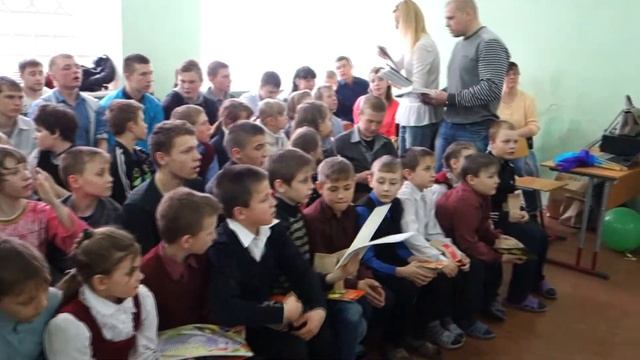 "Не Ангелы" и БМ Владимир поездка в детский дом смотреть онлайн