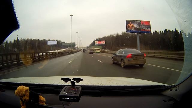 Omni RS 500 VS Стрелка нового образца. Киевское шоссе в сторону Москвы (Внуково) смотреть онлайн