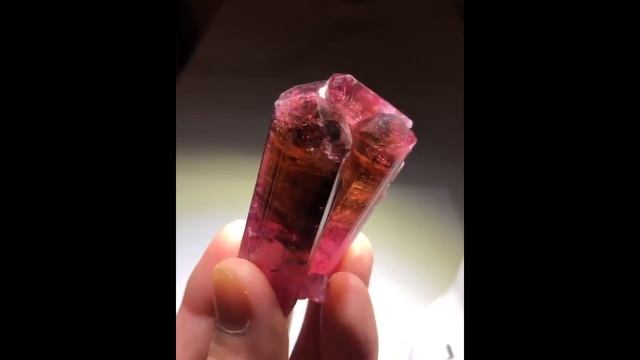 Турмалин / Tourmaline. смотреть онлайн