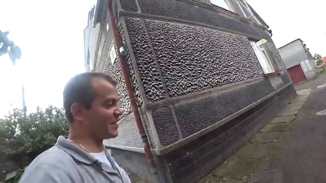 Советская шуба на фасаде в Украине смотреть онлайн