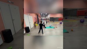 Детский фитнес. Полоса препятствий.