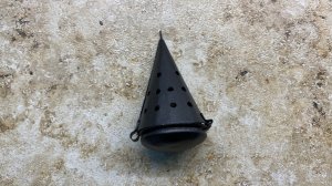 СПОРТИВНАЯ КОРМУШКА ДЛЯ ЗИМНЕЙ РЫБАЛКИ СВОИМИ РУКАМИ.mp4