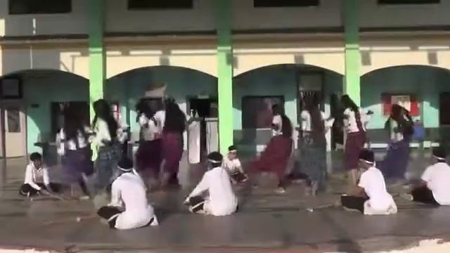 Cheraw dance (Mizoram) performed by students of MVA смотреть онлайн