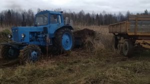 Погрузчик на заднюю навеску МТЗ 82.Погрузка земли.