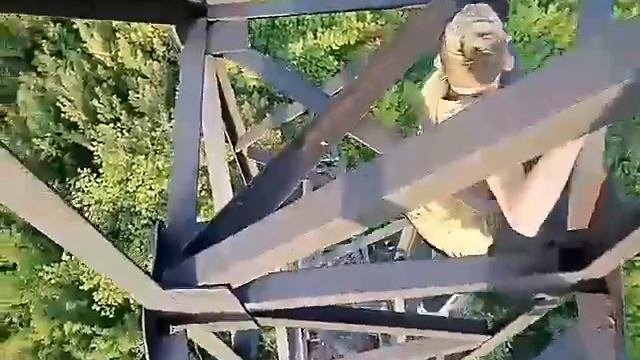 Залезли на лэп)) смотреть онлайн