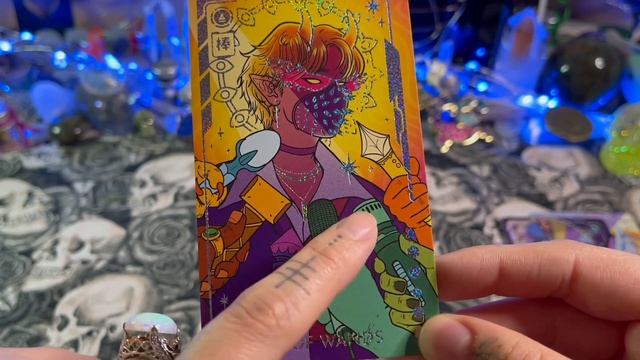 ⚙️Eldritch Cyberpunk Tarot UNBOXING? | Deck Review & FlipThru смотреть онлайн