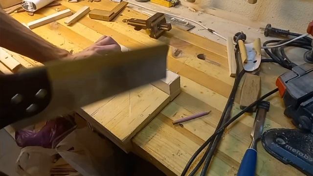 Столярно-плотницкое соединение в половину толщины бруска ручным инструментом смотреть онлайн