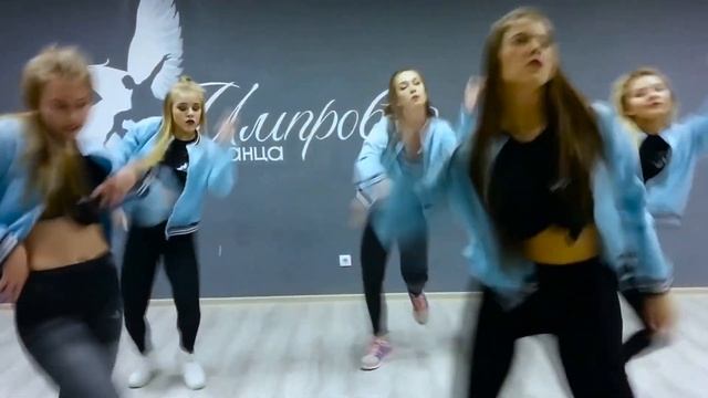 Современный танцевальный номер trumpets. Центр танца "Импровиз" смотреть онлайн