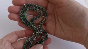 Колье. Квадратный жгут