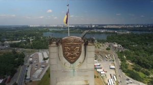 Проспект Степана Бандеры в Киеве, Московский мост