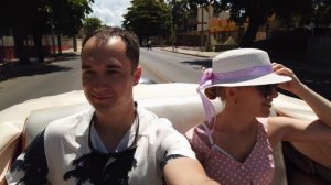 Экскурсия на ретро автомобиле Ford Crestline по городу Варадеро, Куба