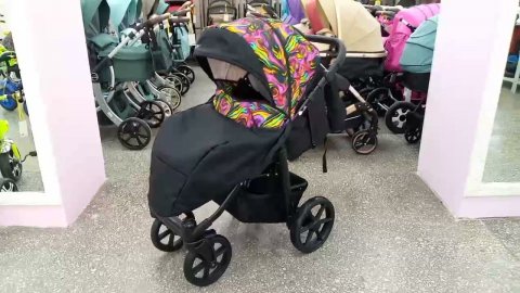 Прогулочная коляска Sevillababy Colibri