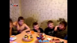 школьники справляют блатные поминки под XXXTentacion