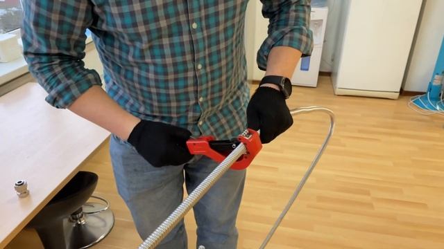 Почему нельзя резать болгаркой гофрированные трубы из нержавеющей стали. Как правильно это делать смотреть онлайн