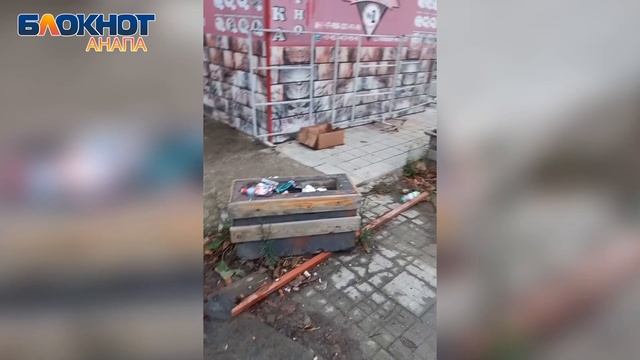 «Город маргиналов»: анапчанка жалуется на призрачную работу мэра и депутатов