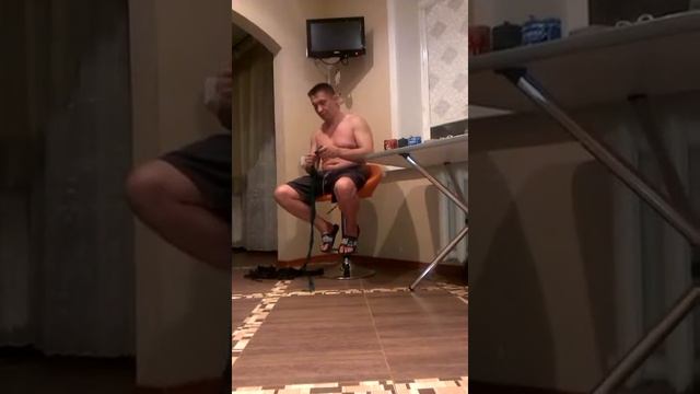 Как правильно сматывать боксерские бинты смотреть онлайн
