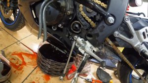 Yamaha R6 Замена Масла и Антифриза | R6 oil and antifreeze change