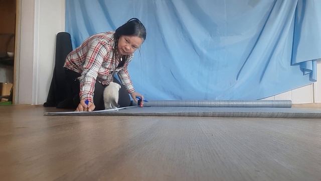 Хищник помогает мне шить чехол для уличной скамьи смотреть онлайн