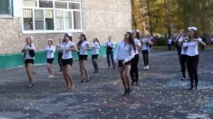 Оригинальное поздравление с Днем Учителя