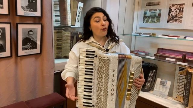 Самое виртуозное аккордеоно-баянное произведение! История знаменитой «Карусели» Юрия Шахнова. смотреть онлайн