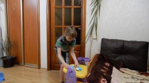 Тема стал малышом! Тема хочет быть маленьким