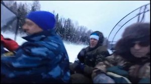 Загрузка лодки Хариус 440. Хорошо идет перегруженная.