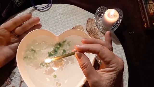 ??ЧИСТКА! ОТЛИВКА!? СВЕЧА РАССКАЖЕТ ТО, ЧТО ОТ  ВАС  СКРЫТО! ВАМ НАДО ЭТО ЗНАТЬ! Гадание на воске.