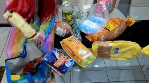 24 ЧАСА школьница с очень длинными НОГТЯМИ на каникулах