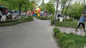 Детский электромобиль с пультом управления. Мы опять катаемся на детских машинках